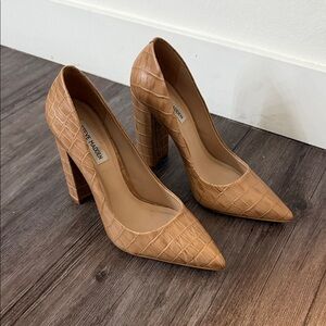 Steve Madden Brown Croc-Patterned Heels